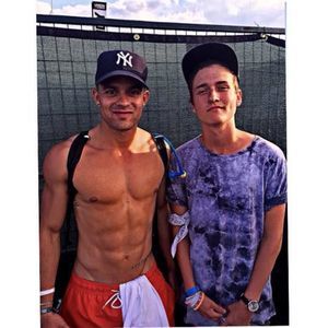 Meet your Posher, Sergio